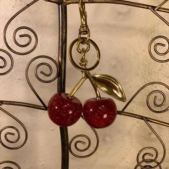 Cherry Charm - Picture 9 of 9